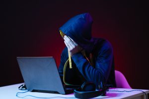hacker-pirataCiberseguridad-ataque-empresas-seguridad